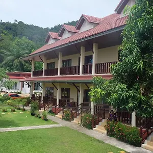 pumin-apartment.koh-lantahotels.net/